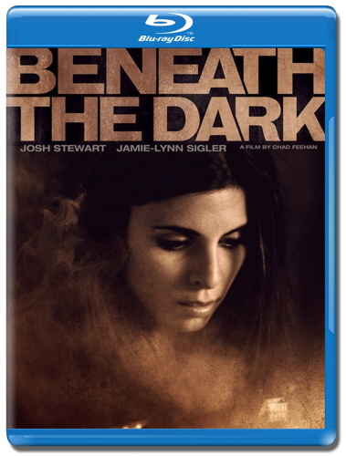 В темноте / Beneath the Dark (2010/HDRip)